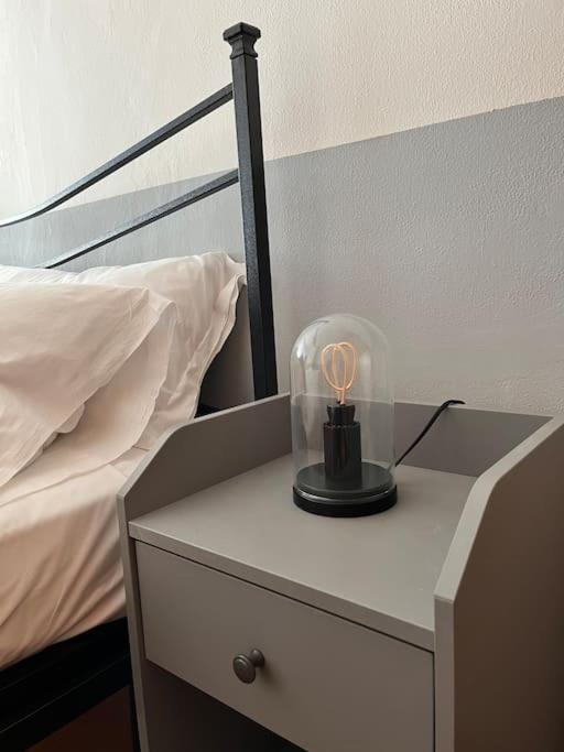 2-Bedroom Flat In The Heart Of Bergamo City Centre ภายนอก รูปภาพ