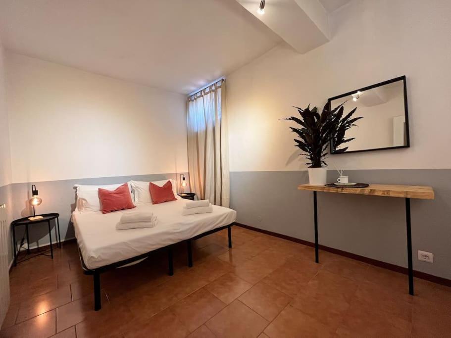 2-Bedroom Flat In The Heart Of Bergamo City Centre ภายนอก รูปภาพ